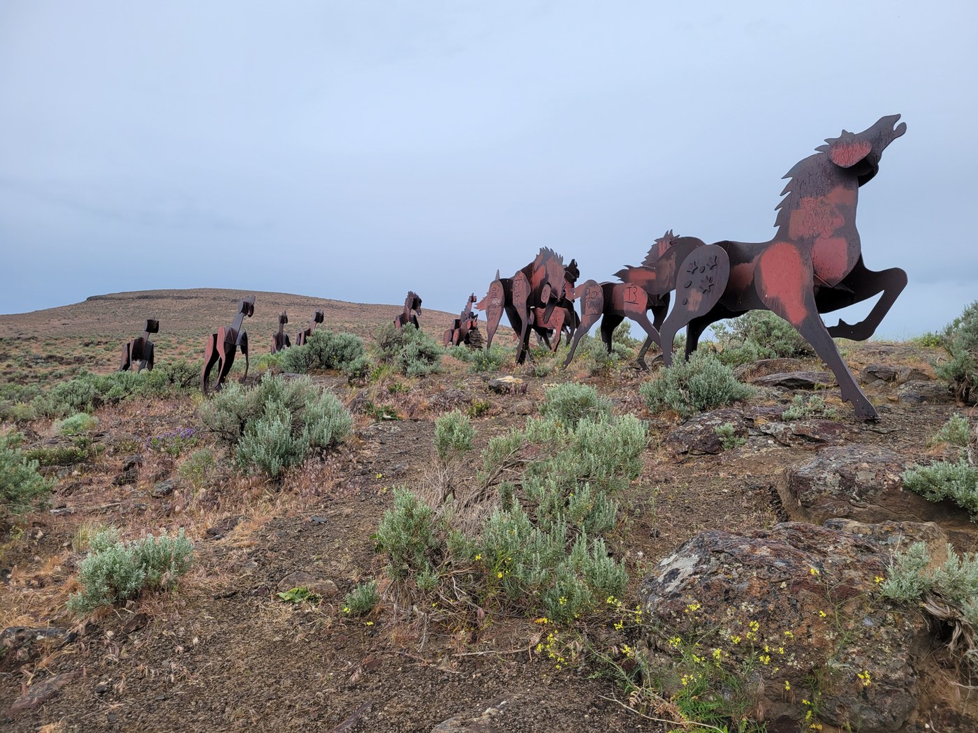 Wild Horses Monument — Washington Trails Association